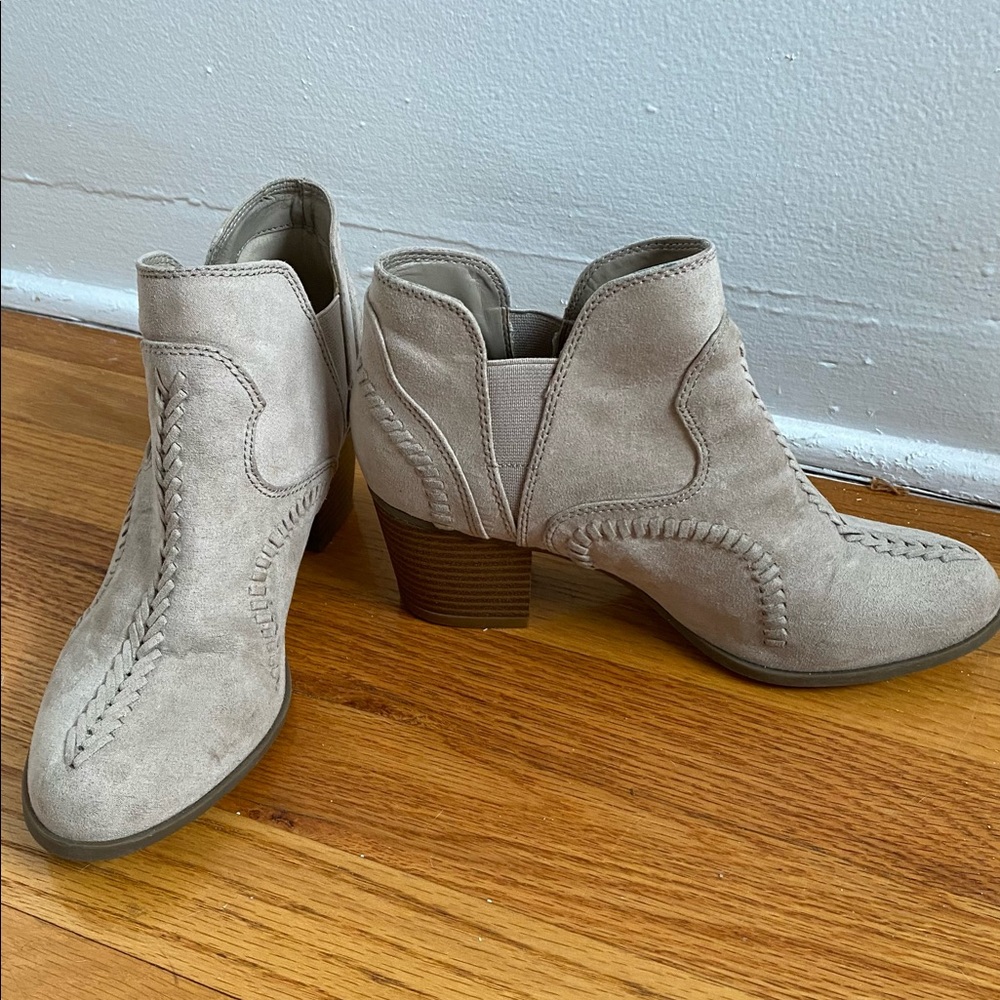 Booties Indigo Rd Satori Western Ankle Bootie